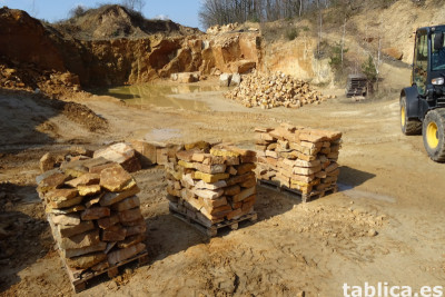 Płaski kamień ogrodowy do ogrodu naturalny piaskowiec polski